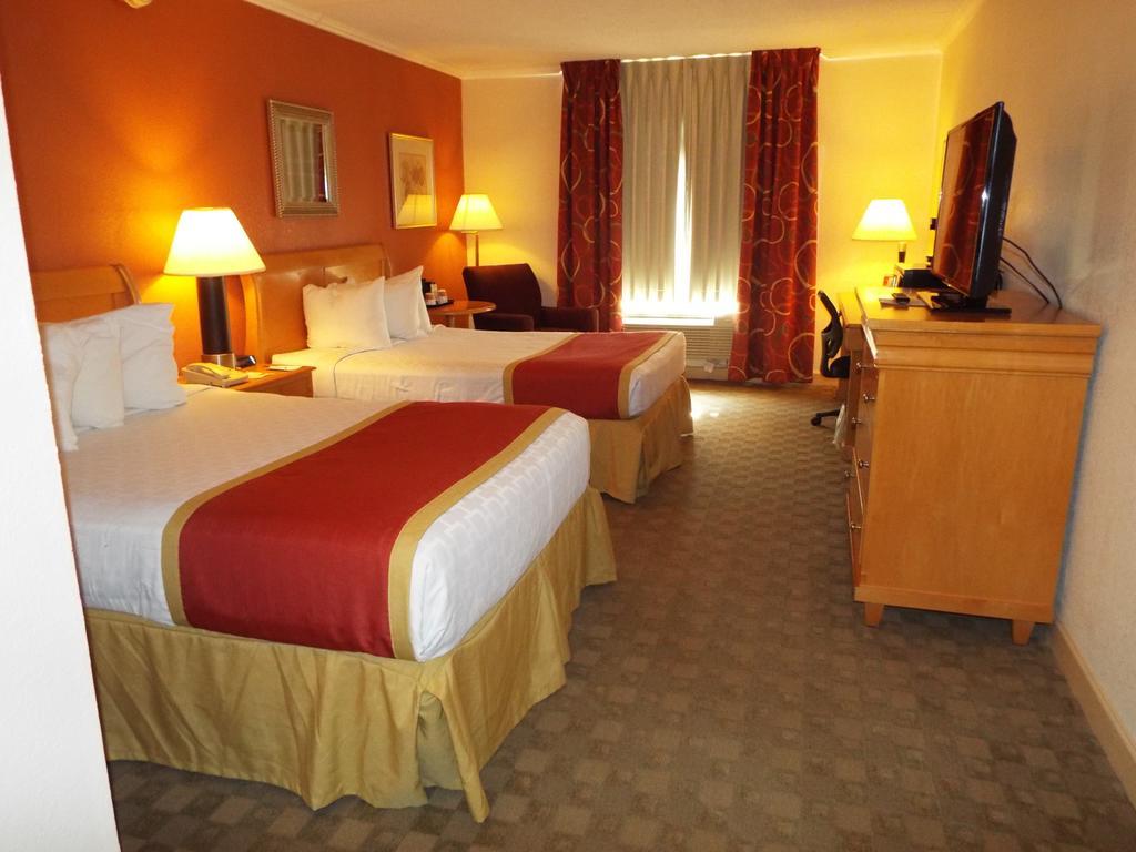 Ramada Conference Center Hotel Morgantown Kültér fotó