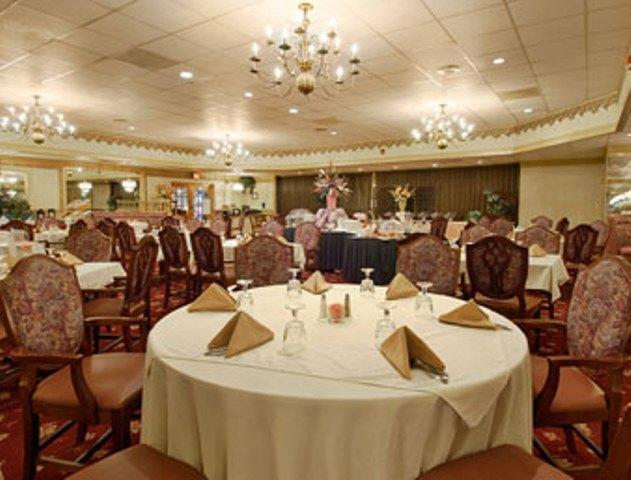 Ramada Conference Center Hotel Morgantown Étterem fotó